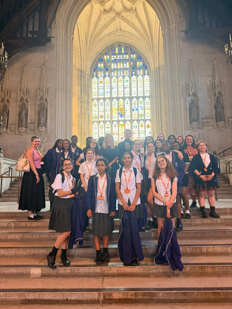 HarrisBromley's tweet photo. This week the HGABR Student Commission &amp; Year 12 Politics students were surprised during their trip to Parliament and Downing Street with MP Liam Conlon. The Prime Minister made an appearance prior to their meeting and Q &amp; A with the Chancellor, Rachel Reeves. https://t.co/FhxVNhUV5L