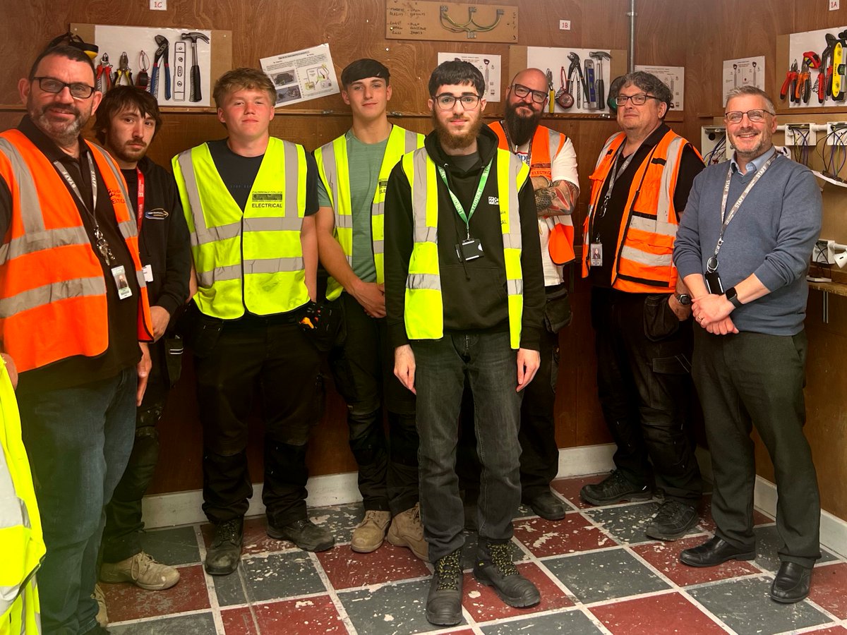 Sparkies in the making! ⚡

Our Electrical students have been working hard on their day off to compete in a competition with our partners, O&amp;M Electrical.

Thank you to all the students that took part! 👷‍♂️