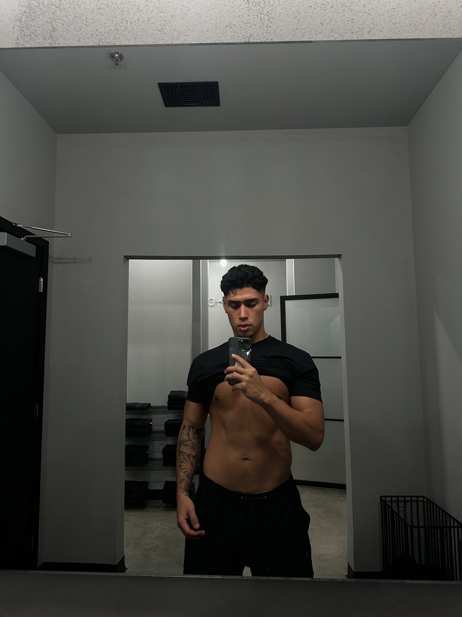 andrewmaciasofficial (@andrewmaciasof1) on Twitter photo 
