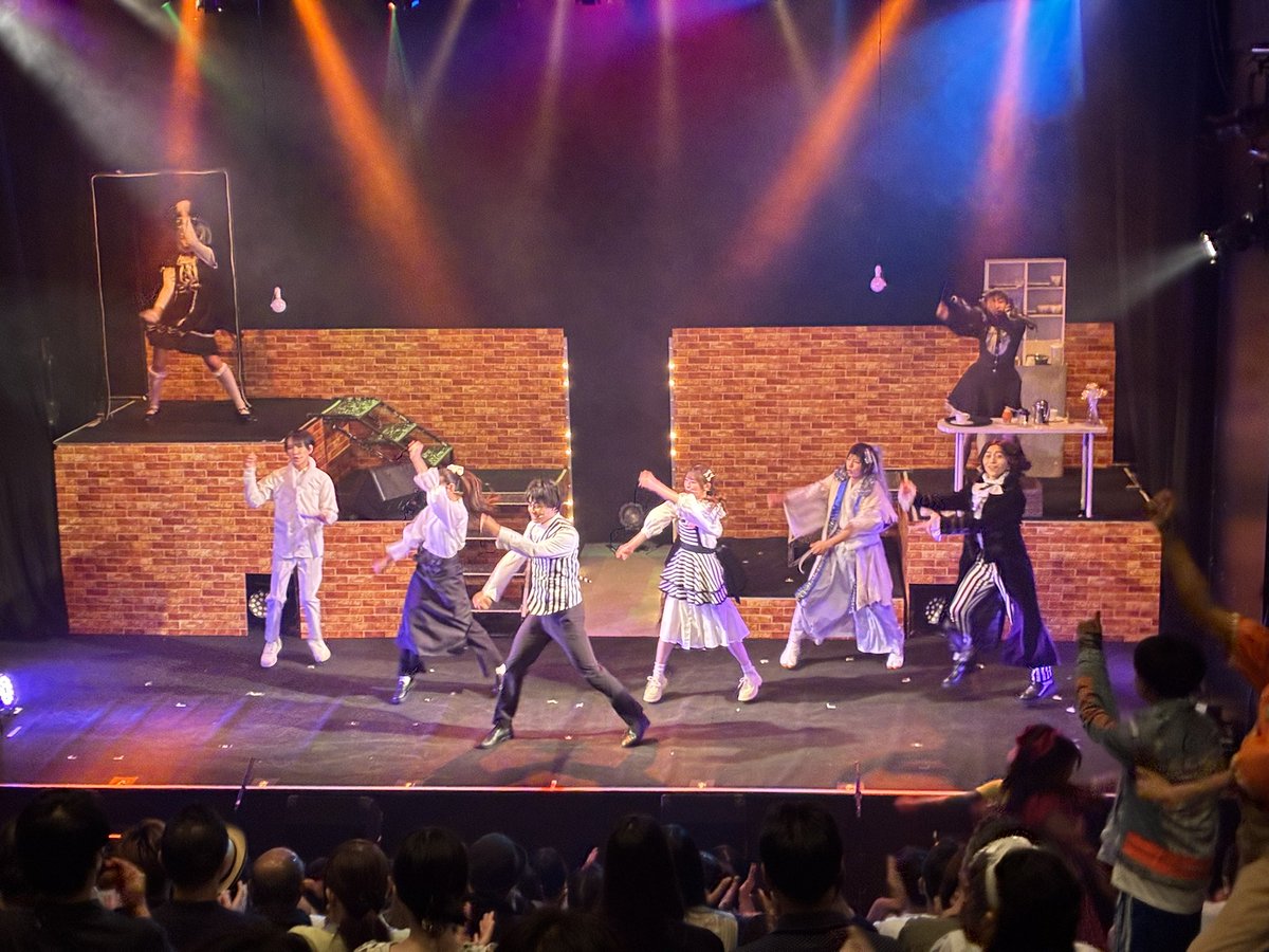 本日もミュージカル『モンブラン』大盛況でした♫沢山の笑い声や拍手は本当に励みになります！最後までスタッフ、キャスト一丸となって純喫茶モンブランでお待ちしてます！