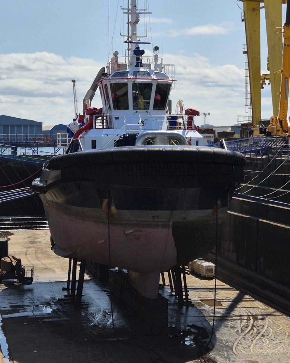 Odin of Scapa is catching a tan below the waterline this week! 🛥☀️

After five years at sea, this newer member of our tug fleet is in dry dock for some well-earned TLC.

📸 Michael Allan