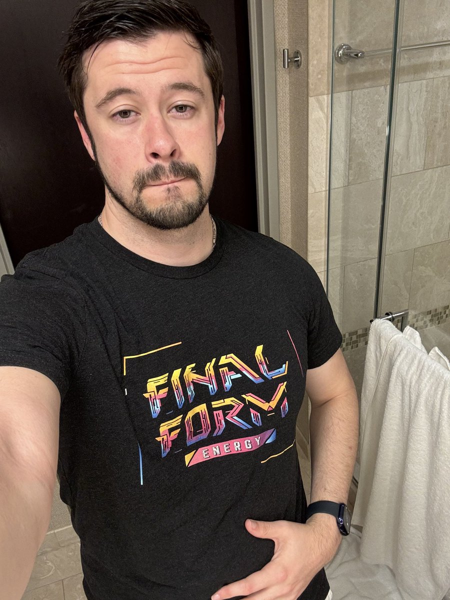 At comicpalooza to setup a <a href="/FinalFormEnergy/">Final Form Energy</a> booth. Come see up at booth FT6