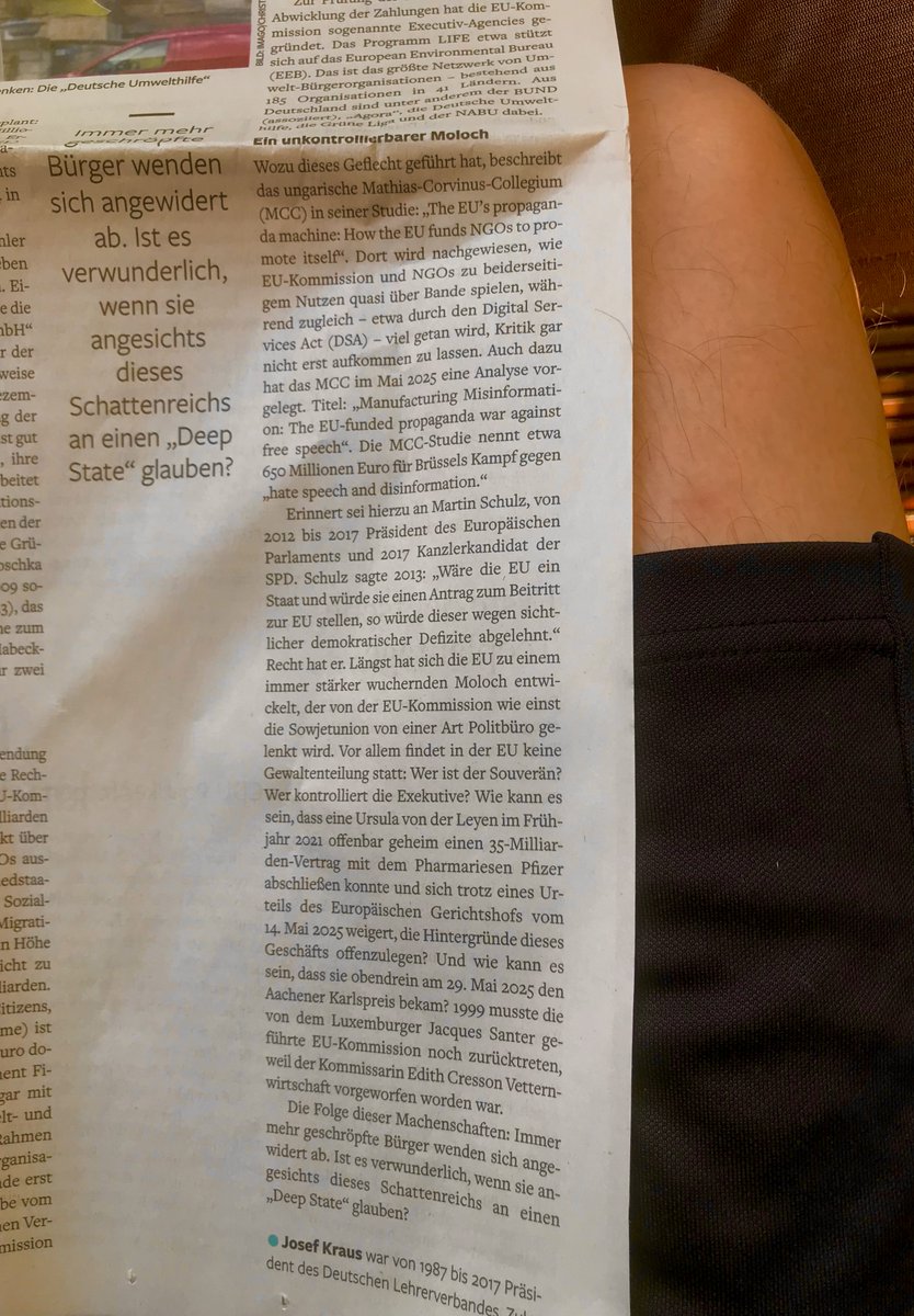 Unglaublich, dieser ganze #NGO Sumpf. Diese sog. #Zivilgesellschaft wird mit unseren Steuergeldern regelrecht gemästet. Man kann nur noch kotzen wenn man das ließt. Dafür muss (u.a.) ich jeden Tag arbeiten gehen. Top Artikel!