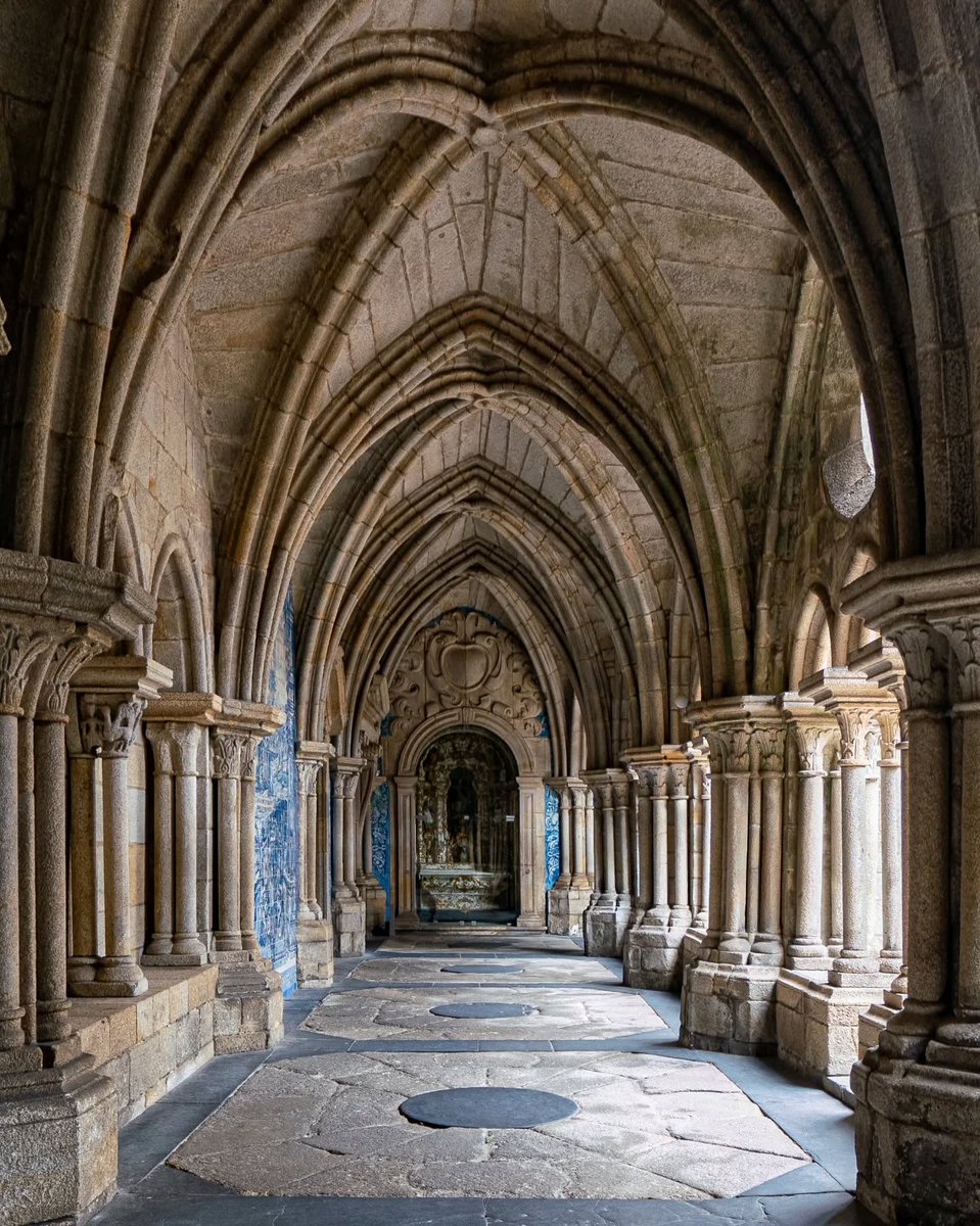 Make Architecture Gothic Again