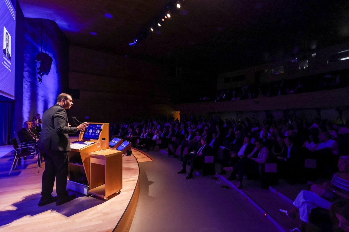 Catalunya ho té tot a favor i estem consolidant una dinàmica de recuperació i creixement.

Hem de posar tota l'energia del país a conquistar els propers 10 anys de l'economia i assolir grans consensos polítics i socials.

📍 Tanquem el IV Congrés d'Economia i Empresa organitzat
