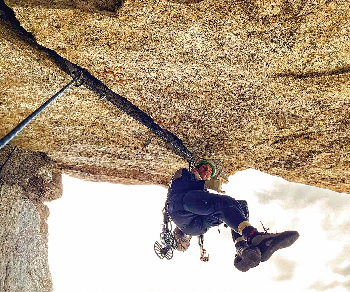 In this Sharp End story from Alpinist 90—which is now available on newsstands and in our online store—Derek Franz writes about finding stimulating experiences close to home and appreciates our access to public lands.

alpinist.com/the-sharp-end/…