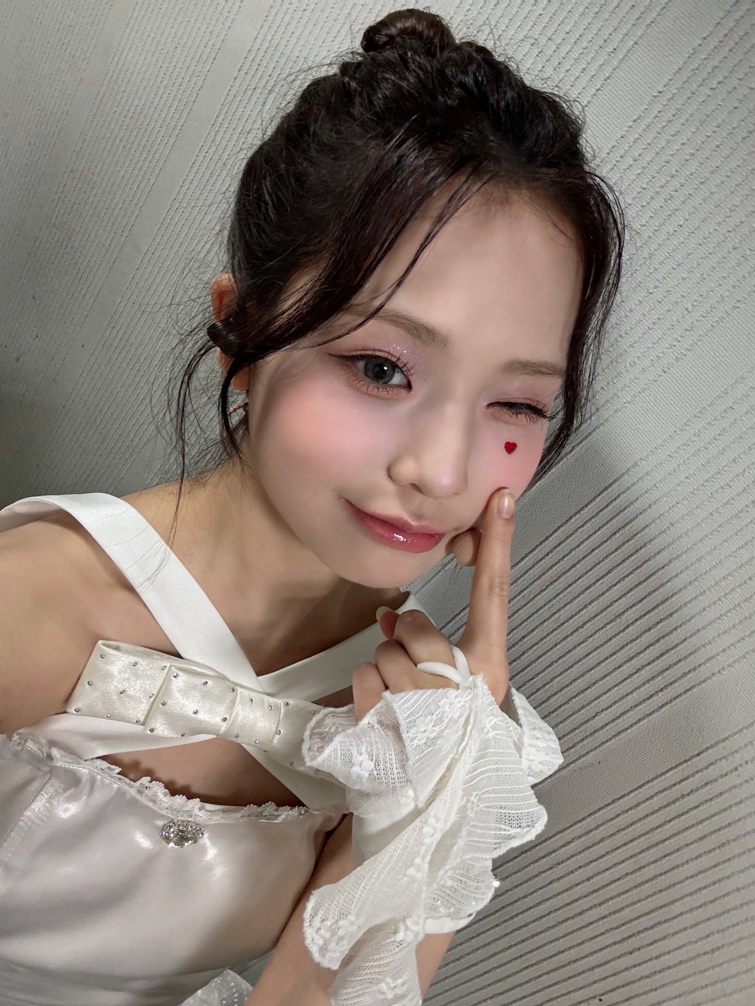 The 2nd Mini Album 'SWICY' 予約販売・オンラインリリース