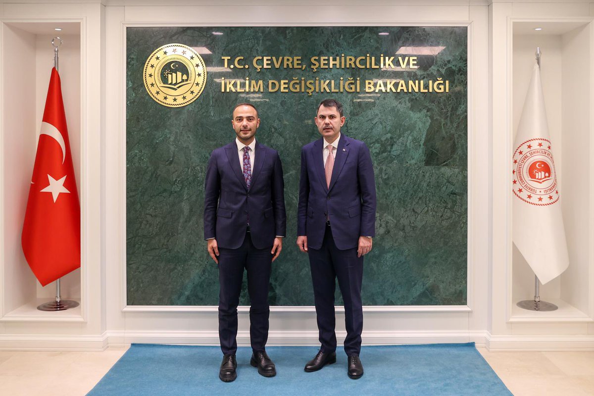 Çevre, Şehircilik ve İklim Değişikliği Bakanımız Sayın @Murat_Kurum’u ziyaret ederek, başta kentsel dönüşüm olmak üzere ilçemize dair pek çok projeyi istişare etme imkânı bulduk.

Gaziosmanpaşa’mızda hayata geçireceğimiz yatırımlar için destek sözü aldığımız kıymetli Bakanımıza,