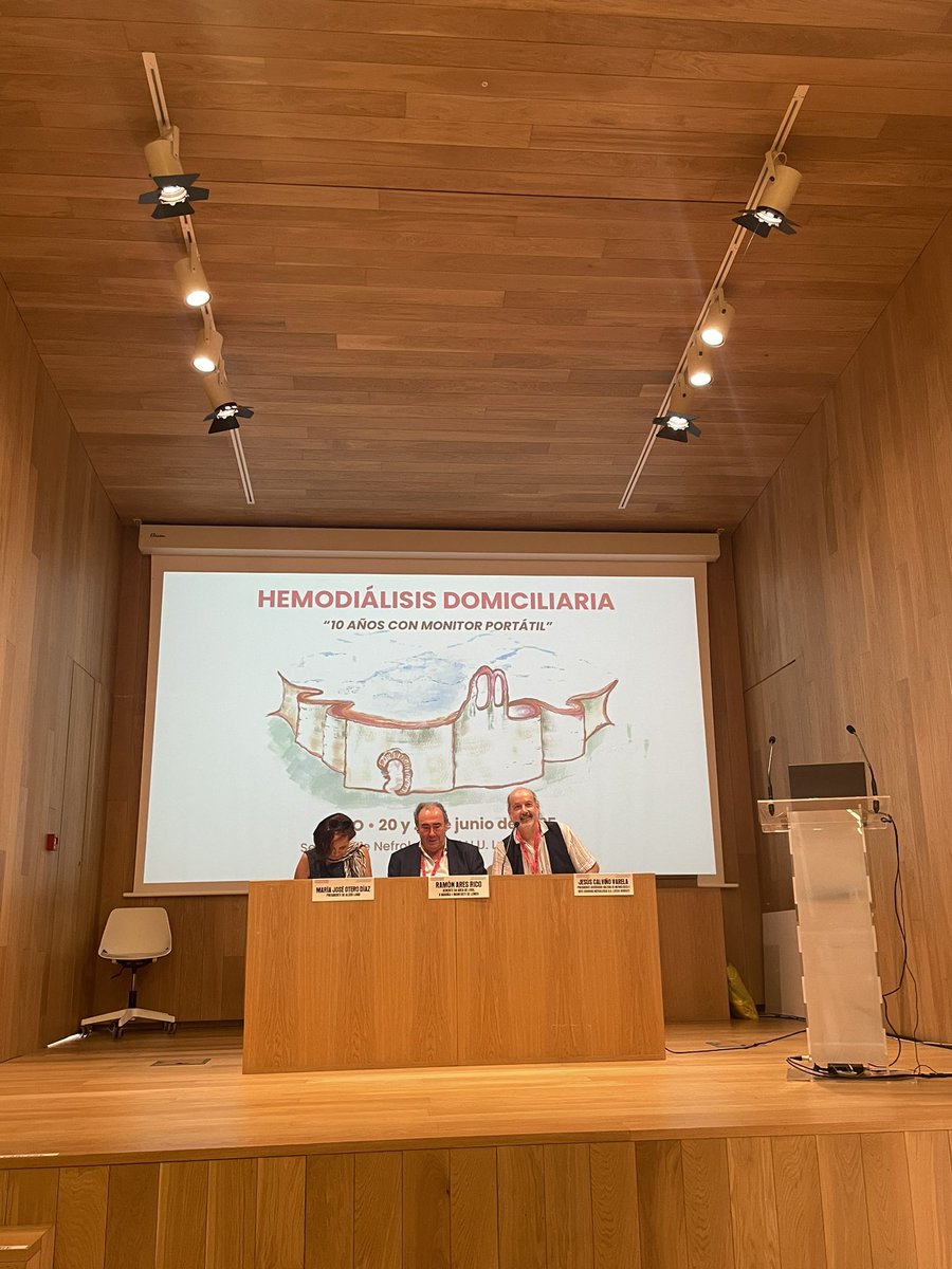 ¡Empezamos! Reunión de Hemodiálisis Domiciliaria, “10 años con monitor portátil”
