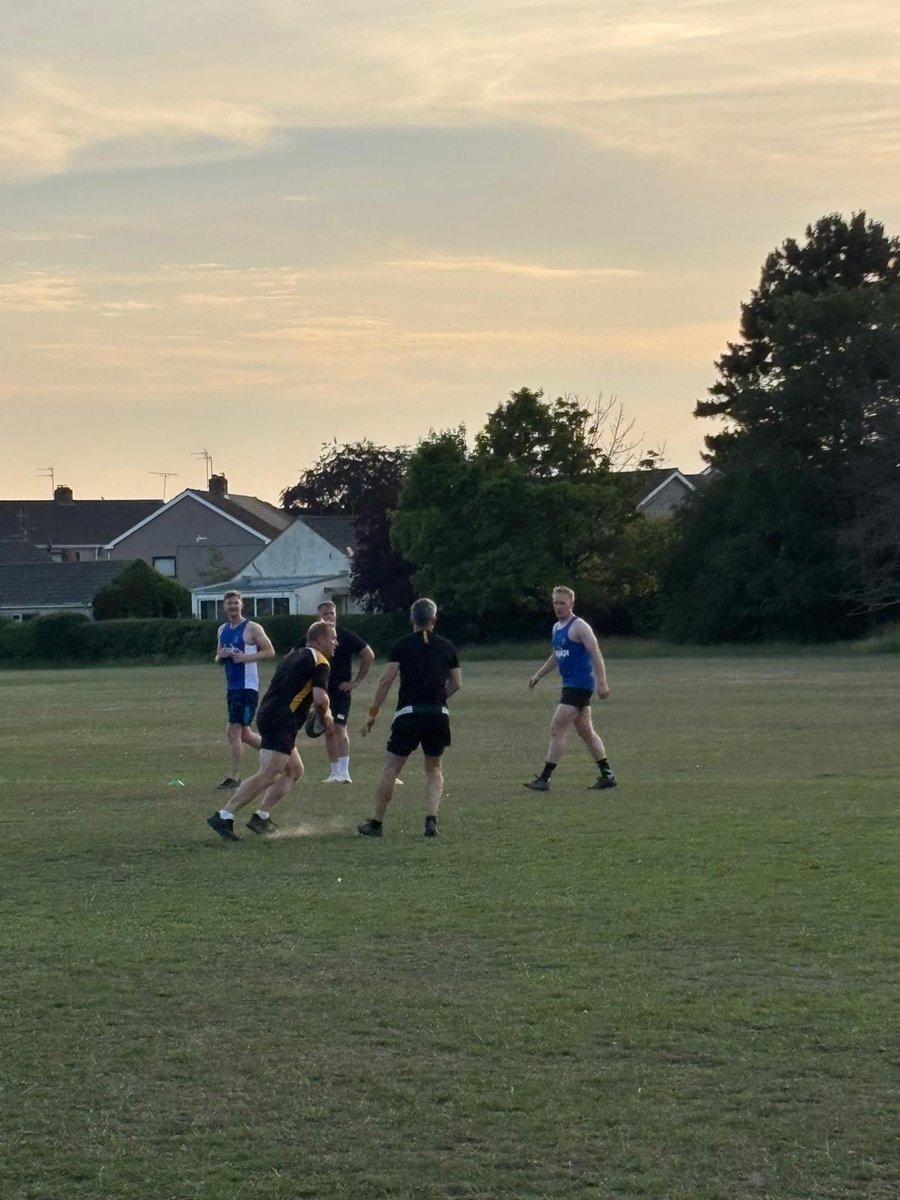 Nice to see <a href="/FramptonRFC/">Frampton Cotterell</a> &amp; <a href="/StMarysOldBoys1/">St Mary's OB RFC Touch</a> getting out for a game of inclusive touch rugby last night. 
Things you love to see 🏉