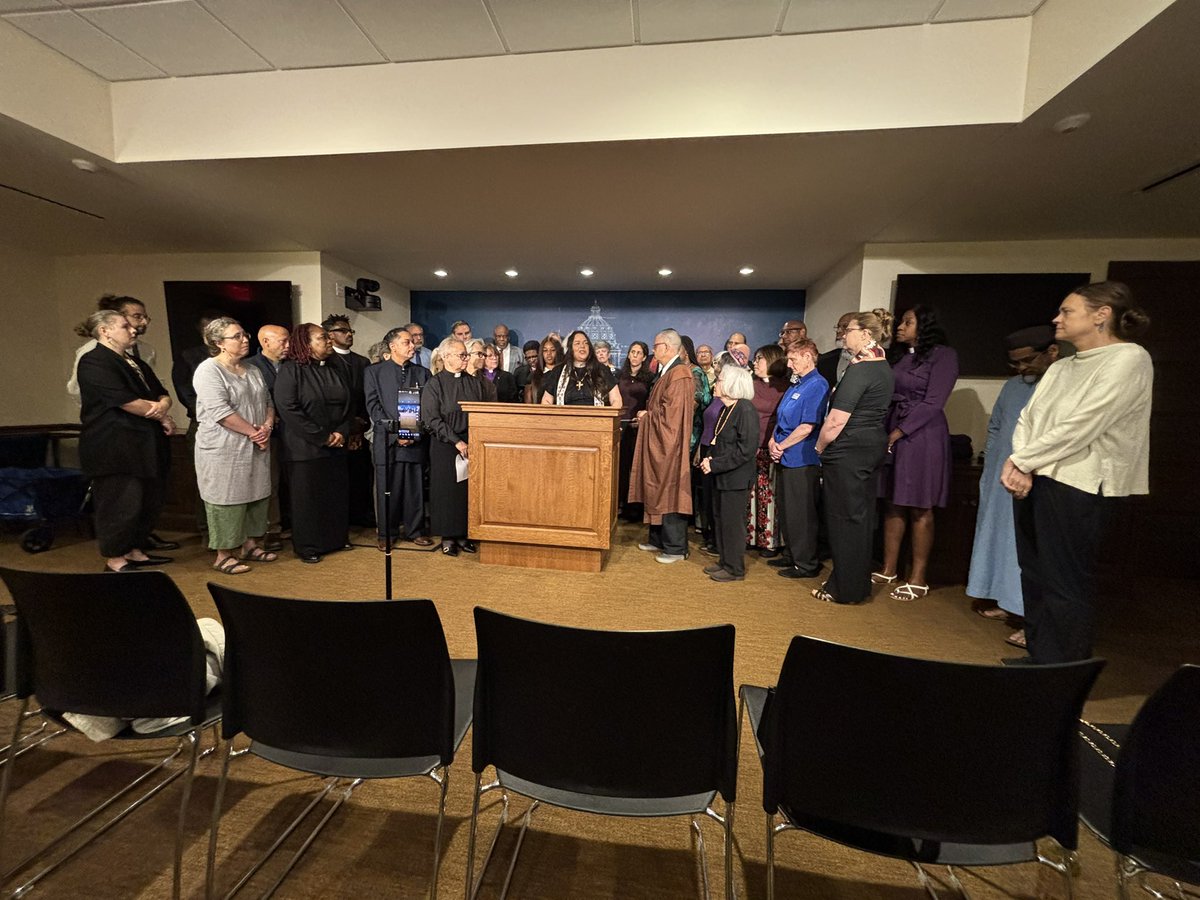 kenterdahl's tweet image. A large group of Minnesota faith leaders are coming together at the Minnesota State Capitol this morning on behalf of hundreds more who signed on to a statement calling for an end to political violence. @kare11