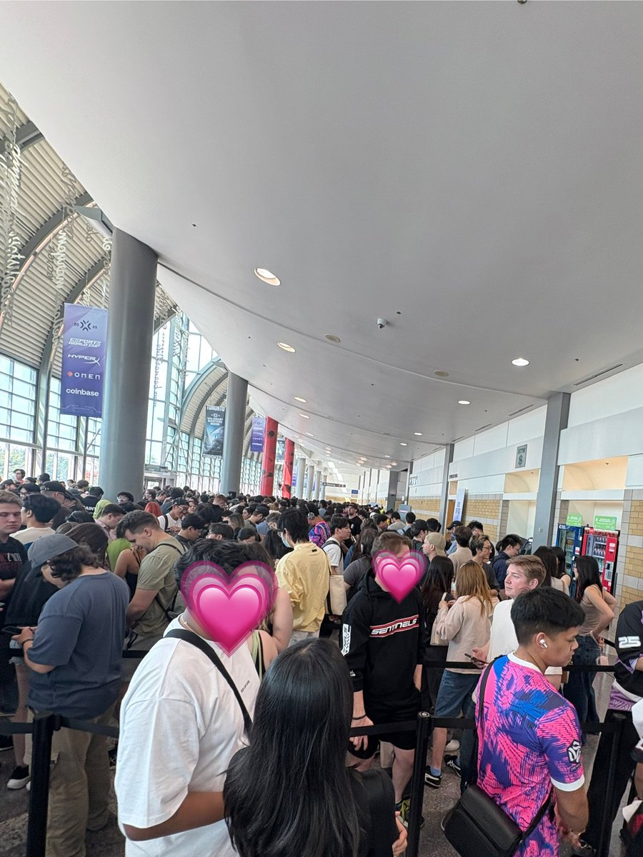 ash (@ashcasts) on Twitter photo yippie!!
(pls say hi if you see me (i am shy))
(((ok so guys now what do i do while i wait for my wife (<a href="/ejmarchini/">Elisabeth Marchini</a>), i’m lost)))
#VALORANTMasters yippie!!
(pls say hi if you see me (i am shy))
(((ok so guys now what do i do while i wait for my wife (<a href="/ejmarchini/">Elisabeth Marchini</a>), i’m lost)))
#VALORANTMasters