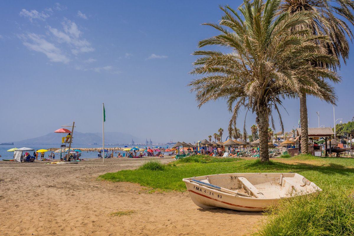 😎 El sol toca techo hoy, y Málaga brilla como nunca.

El verano comienza aquí, entre atardeceres dorados  y playas infinitas.

🙌🏼 Feliz solsticio desde el paraíso.
