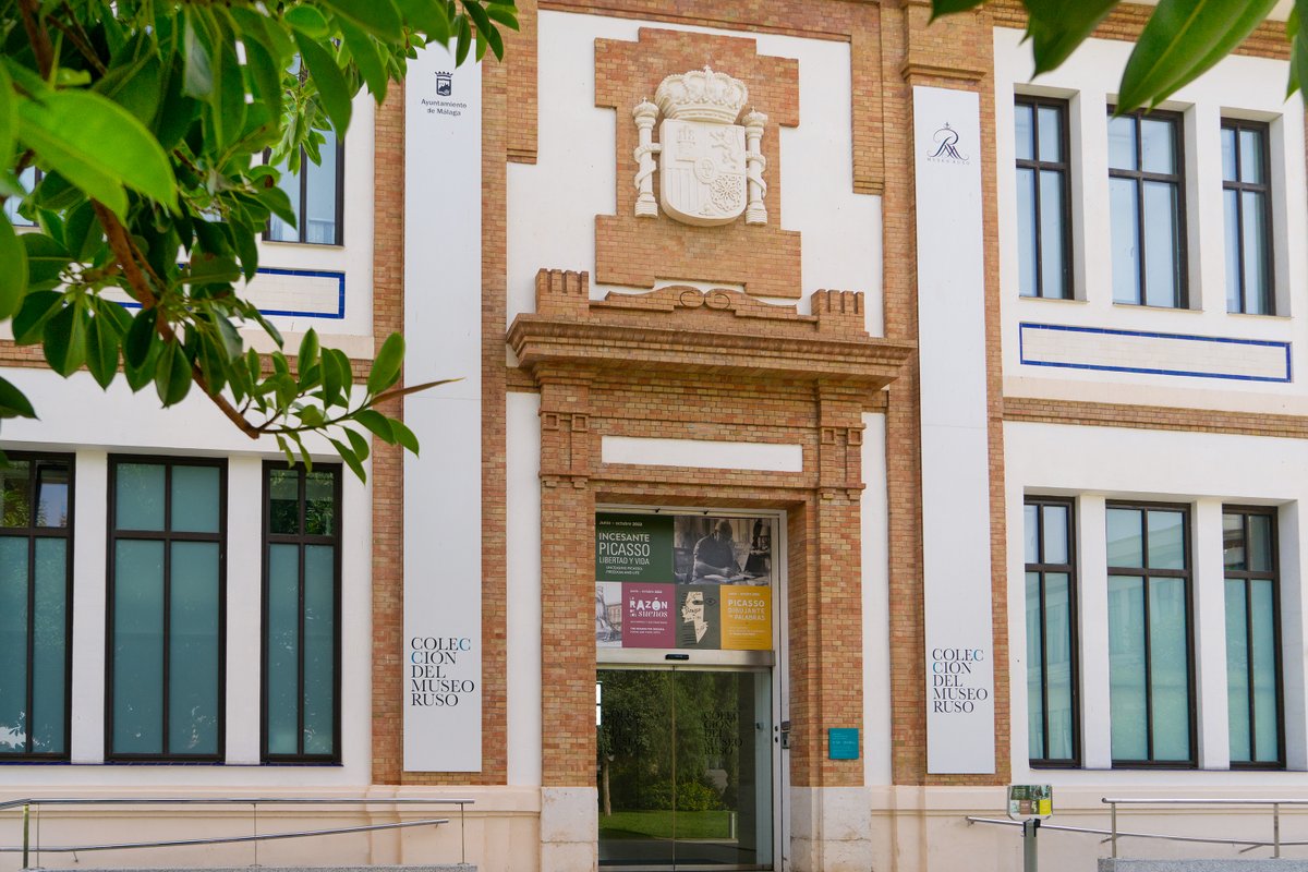 Málaga Turismo (@turismodemalaga) on Twitter photo 🙂 Remember that you can visit <a href="/CnatalPicasso/">Museo Casa Natal Picasso</a>, <a href="/cpompidoumalaga/">Centre Pompidou Málaga</a>, <a href="/museorusomalaga/">Colección Museo Ruso / Málaga</a> and <a href="/thyssenmalaga/">Museo Carmen Thyssen</a> with free admission this afternoon.
More info on our website: 👉visita.malaga.eu/en/what-to-see…
#MalagaTurismo 🙂 Remember that you can visit <a href="/CnatalPicasso/">Museo Casa Natal Picasso</a>, <a href="/cpompidoumalaga/">Centre Pompidou Málaga</a>, <a href="/museorusomalaga/">Colección Museo Ruso / Málaga</a> and <a href="/thyssenmalaga/">Museo Carmen Thyssen</a> with free admission this afternoon.
More info on our website: 👉visita.malaga.eu/en/what-to-see…
#MalagaTurismo