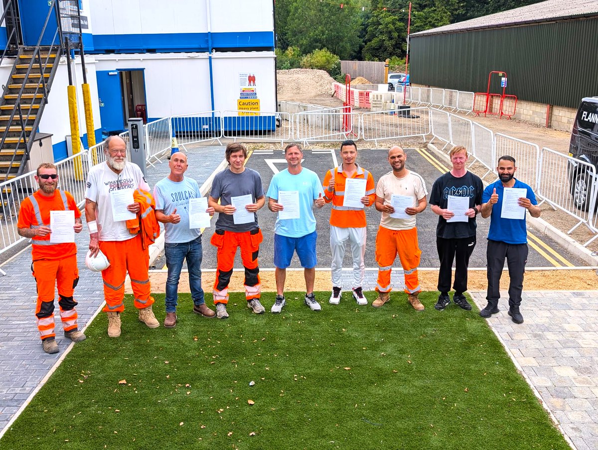 OperatorSkills's tweet photo. Another Week, Another Operator Skills Hub success story! 

This group of trainees down at out Iver Operator Skills Hub, have all successfully completed their Skills Bootcamp. 

They have all earnt their tickets for Dozer, ADT, Tracked Dumper &amp; Tractor. 

#SkillsBootcamps #Success https://t.co/95rPGHAhMr