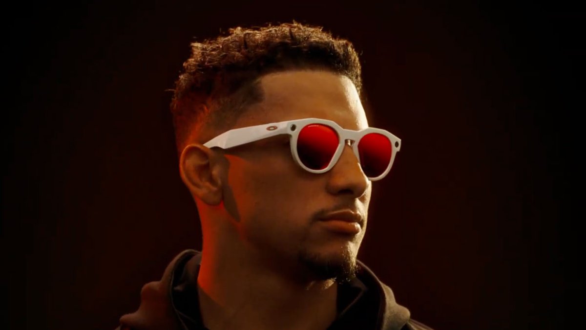 Meta se une a Oakley para lanzar lentes inteligentes con cámara 3K, bocinas, micrófonos y un AI que responde con solo ver lo que tú ves. El modelo limitado estará disponible desde el 11 de julio por $499. ¿Los probarías?

yosoyungamer.com/meta-lanza-len…