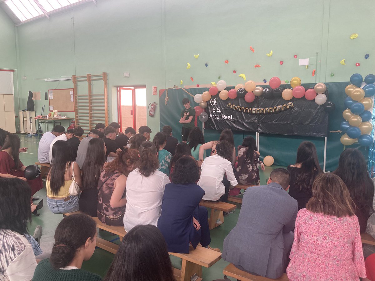 Hoy hemos celebrado el acto de despedida de nuestros alumnos de 4º ESO.

Felicidades a todos por vuestro esfuerzo durante los años compartidos en el Arca. Gracias por ser, por encima de todo, buenas personas.