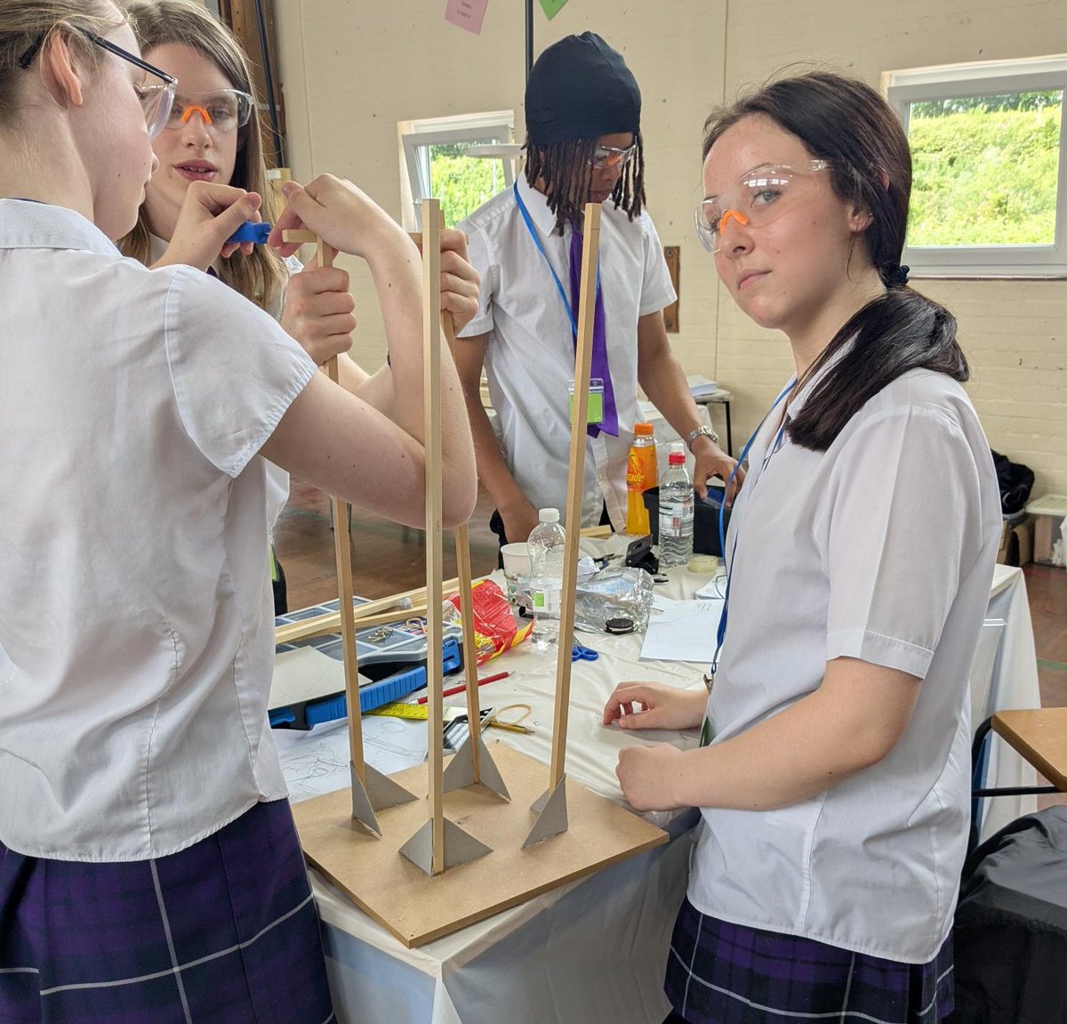 UnsworthAcademy's tweet photo. Four Year.9 Design & Technology learners have represented the school at the @RotaryBury Technology Tournament 2025 hosted by @derbyhighbury. Learners were challenged to use their design thinking, problem solving and construction skills to solve the task. #TeamUnsworth #DandT https://t.co/fBVipuQ2SU