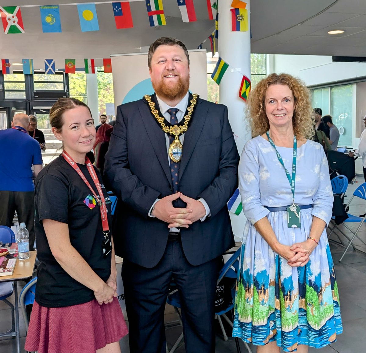 Mayor of St Helens Borough (@sthelensmayor) on Twitter photo This year's #RefugeeWeek theme is 'Community as a Superpower' - so it was great to get stuck in with the community at this <a href="/StHelensCollege/">St Helens College</a> event to celebrate all the culture and diversity in our borough!
#LoveStHelens This year's #RefugeeWeek theme is 'Community as a Superpower' - so it was great to get stuck in with the community at this <a href="/StHelensCollege/">St Helens College</a> event to celebrate all the culture and diversity in our borough!
#LoveStHelens