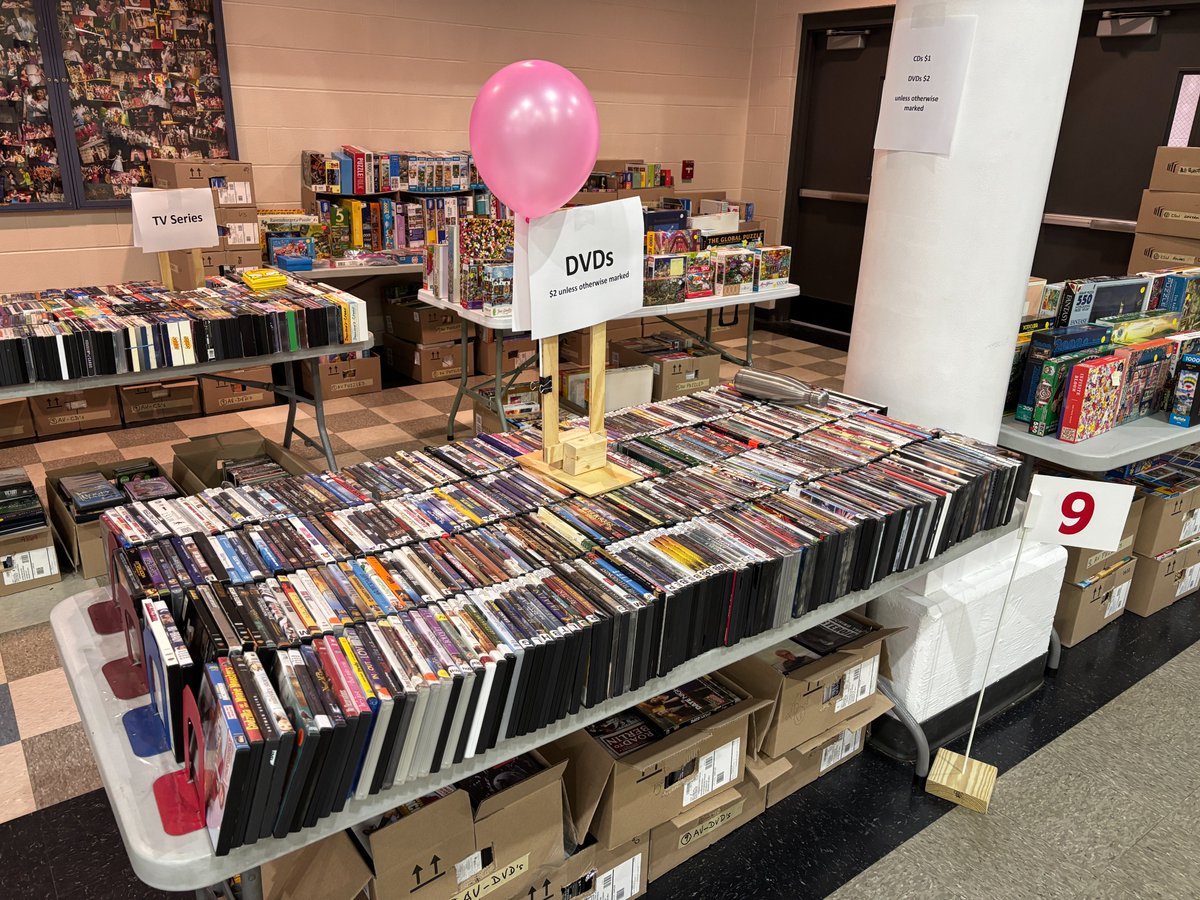 FHSchools's tweet image. Don't miss out on the Summer Used Book Sale hosted by the Anderson Township Library Association at Nagel MS! Check out a wonderful selection of books, CDs, DVDs, puzzles and more.
Friday, 6/20, 10am-7pm
Saturday, 6/21, 10am-5pm
Sunday, 6/22, 12-3pm (Box Day: fill a box for $25!)