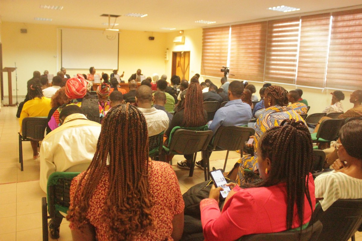 💥 Briser les tabous autour de la #drépanocytose ! Lors des 74e Mercredis de Pasteur, experts, médecins et institutions ont lancé un appel fort : changer le regard, mieux accompagner les malades, intégrer les réalités sociales. #Santé #Cameroun #GEDREPACAM #CPC