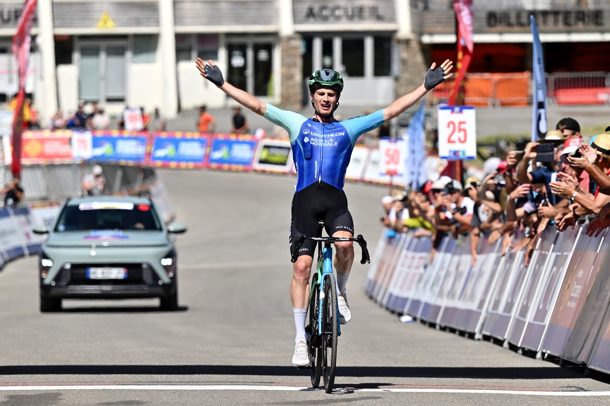 🇫🇷 <a href="/RouteOccitanie/">La Route d'Occitanie-CIC</a> - Étape 3

La journée parfaite 🏆 Victoire de <a href="/NicoProdhomme/">Nico_prdh</a> qui a dominé tous ses adversaires sur cette étape reine et prend la tête du classement général 👏

Après avoir bien géré l'ascension du Tourmalet et être revenu sur la tête de course dans la montée de