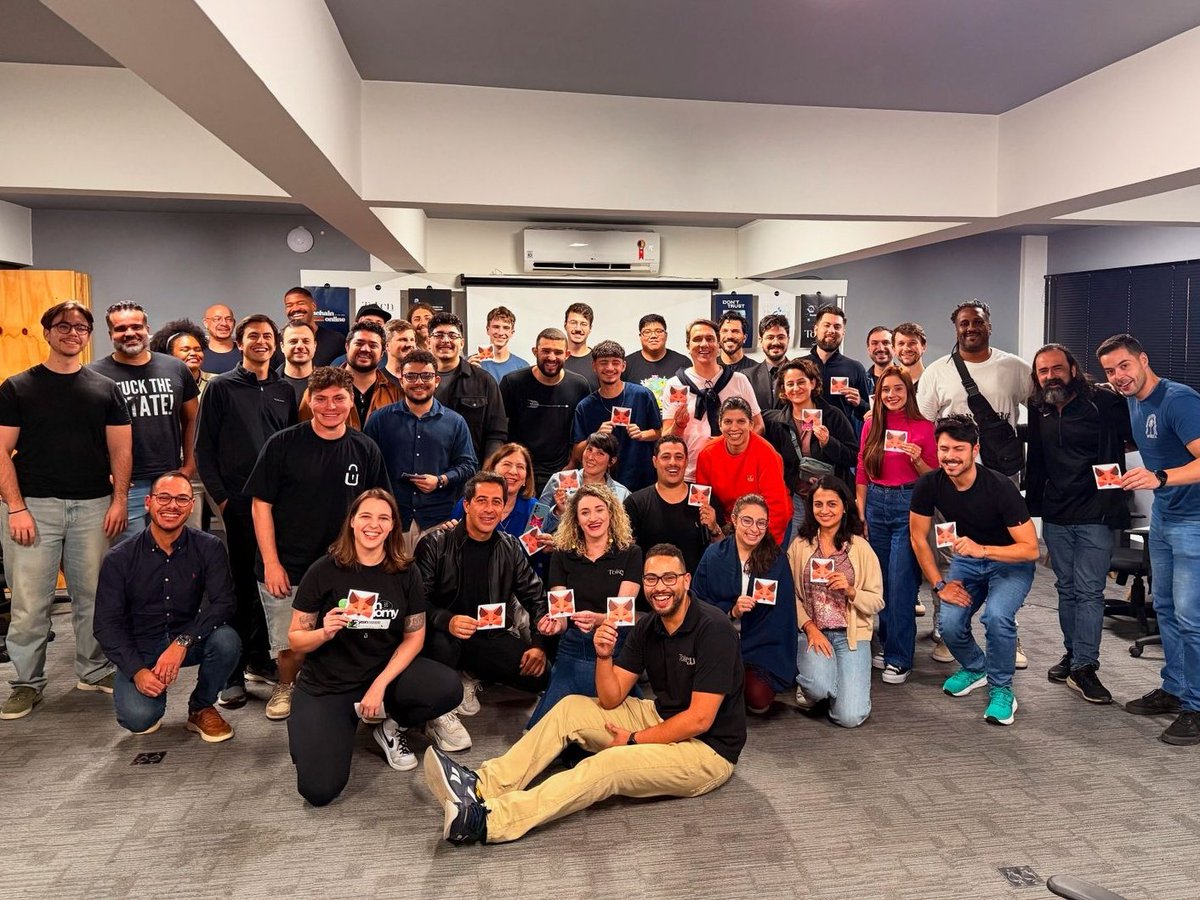 TokenEconomyHub's tweet image. Taking it one step at a time and hitting our stride: educating, showcasing, and growing the web3 ecosystem in Brazil!
It's clear our ecosystem is on a different kind of journey, once again proving to be truly outstanding.
Thanks for trusting us @MetaMask @anawestfal @ethlatam!