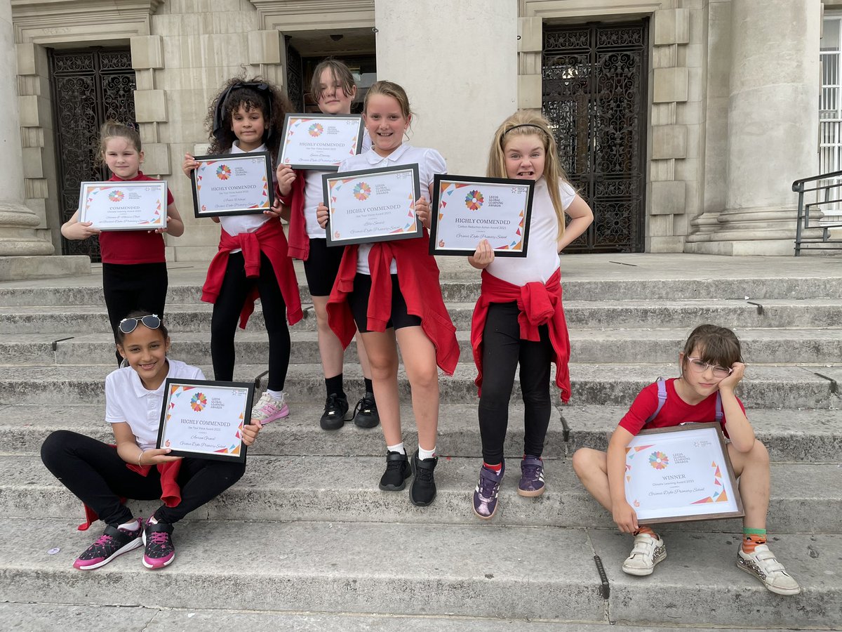GD_Primary's tweet image. We had a great afternoon at the @DECLeeds global learning awards today. We came away with 7 awards in 4 different categories. @NHM_London @rhs @Child_Leeds @ClimateActLeeds