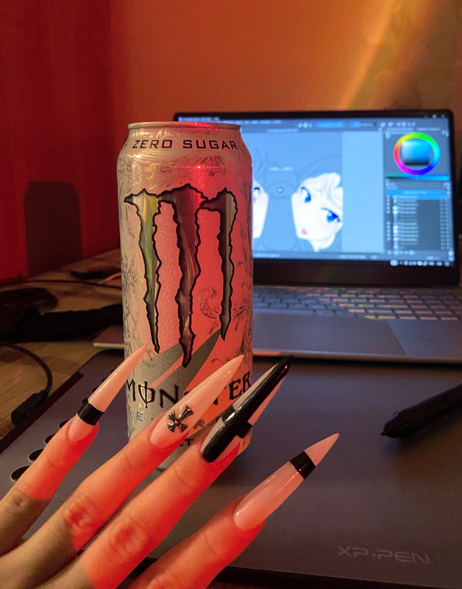 gprove gblue gmeow 😽💙

✅ Stole a White Monster from my boyfriend 😈
✅ Got my nails done 
✅ Successfully passed all my exams 
✅ Drawing new art for my favorite project (sucant 💔)

how are things on your end?
