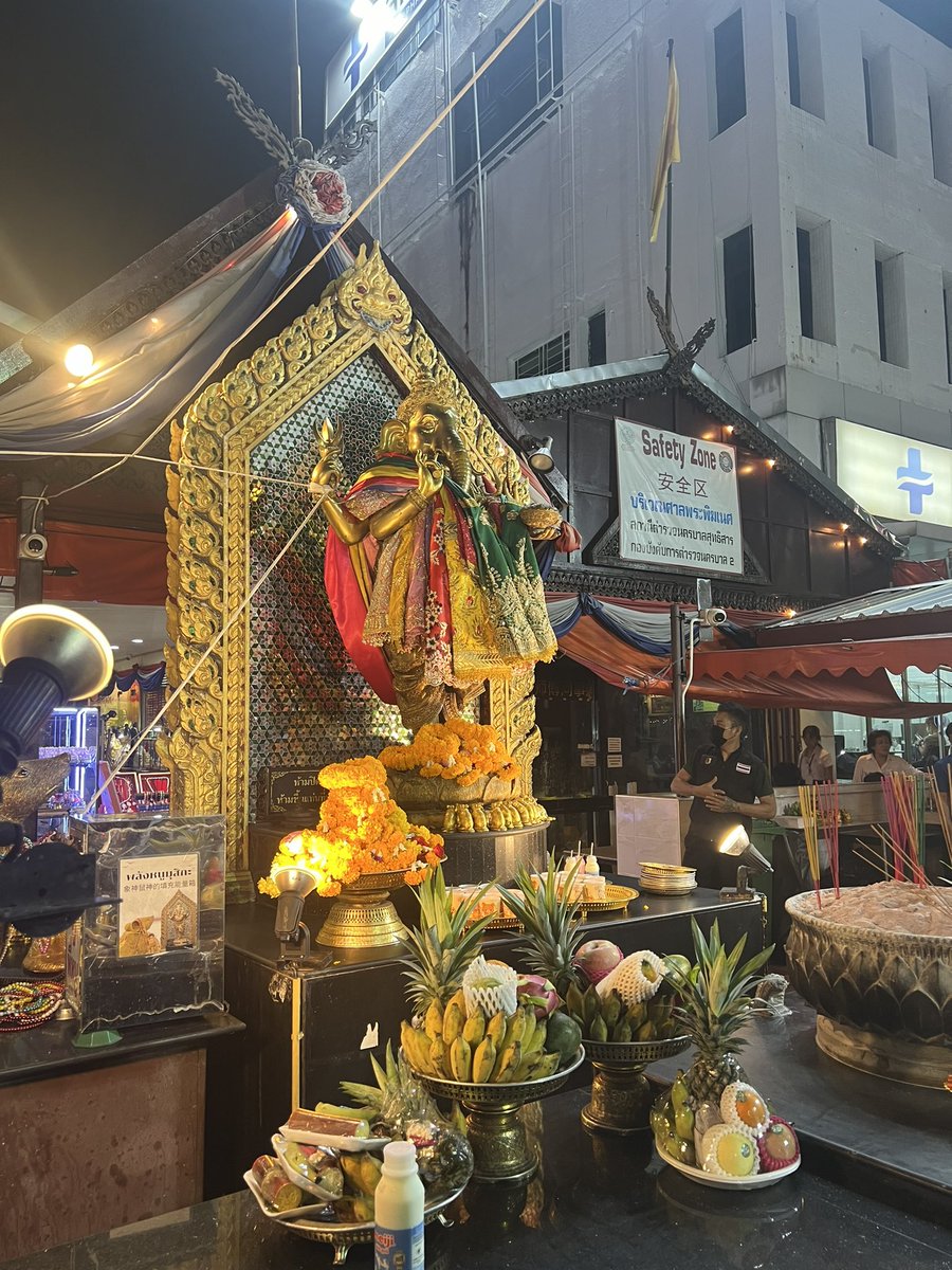 ขอให้ทุกคนที่เห็นทวิตนี้และกดบัตรอย่างสุจริตไม่ใช้บอทได้บัตรคอนน้องดรีม TDS4 ตามที่หวังทุกคนเลยนะคะไปเจอ 7ดรีมที่ราชมังกันค่ะ🍀🍀🍀🍀🍀🍀🍀

#NCTDREAM_THEDREAMSHOW4_BANGKOK
#TDS4INBKK #THEDREAMSHOW4_in_BKK