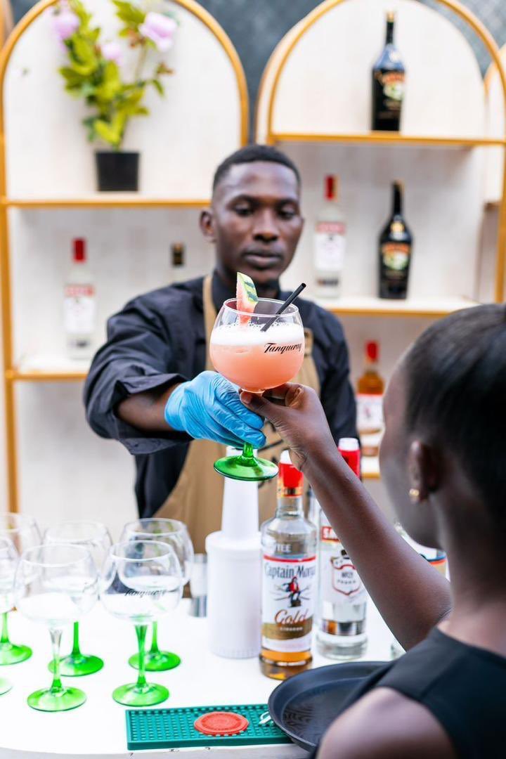 Rachealkyy's tweet image. Got a house party or celebration this weekend? 🤔 We've got you covered! 🎊 Spend on UBL products &amp;amp; enjoy mixologists, cocktail ingredients, bar setup &amp;amp; more! 📞 0800-277-000 to book! #UBLSoireeExperience #TheBarIsSet