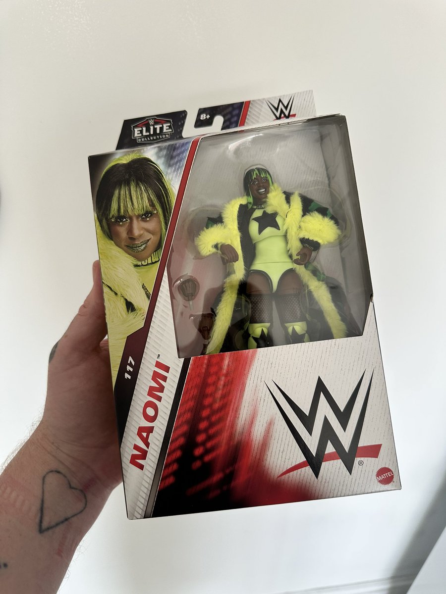 Found in the wild, had to be purchased! Elite Series 117 <a href="/TheTrinity_Fatu/">Trinity</a> is my ⚠️⛔️⚠️  #hWoFigureFriday
