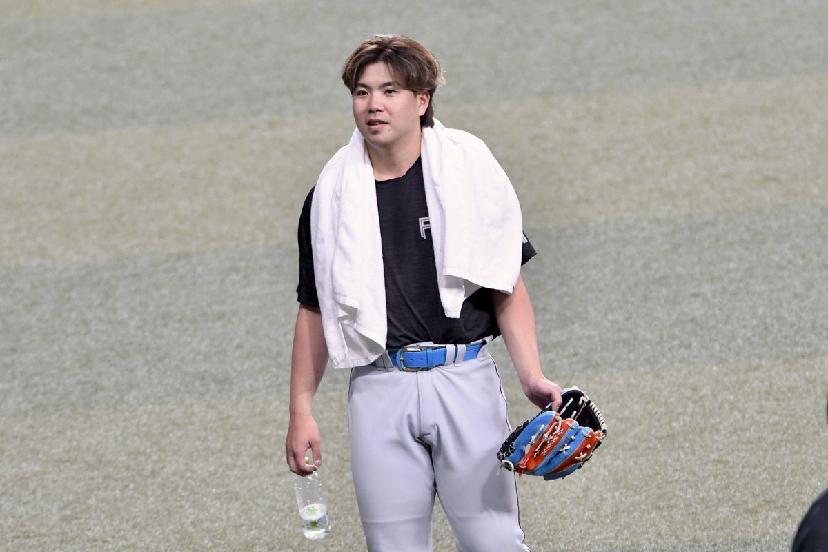 2025.06.20 バンテリンドーム

湯上がり金村くんかわいすぎ( ɞ̴̶̷ ̫ ʚ̴̶̷ )💘
何しても一生かわいいけど！