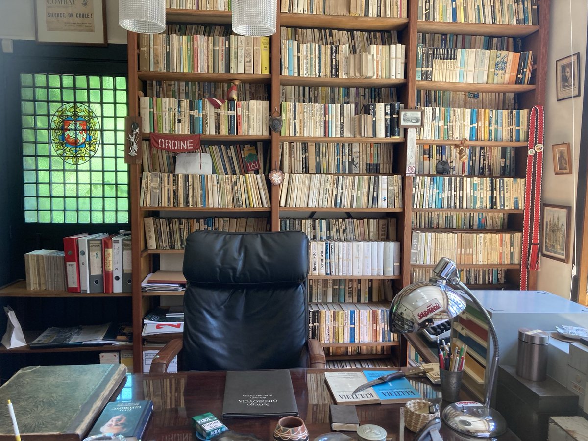 sochanska's tweet image. A Visit to the legendary home of „Kultura” in Maisons-Laffitte 🇫🇷📚
Stepping into the soul of 20th-cent.🇵🇱intellectual life in exile. The spiritual and political compass for generations of 🇵🇱living under communism @Polska @PLenFrance @moscicka_dendys