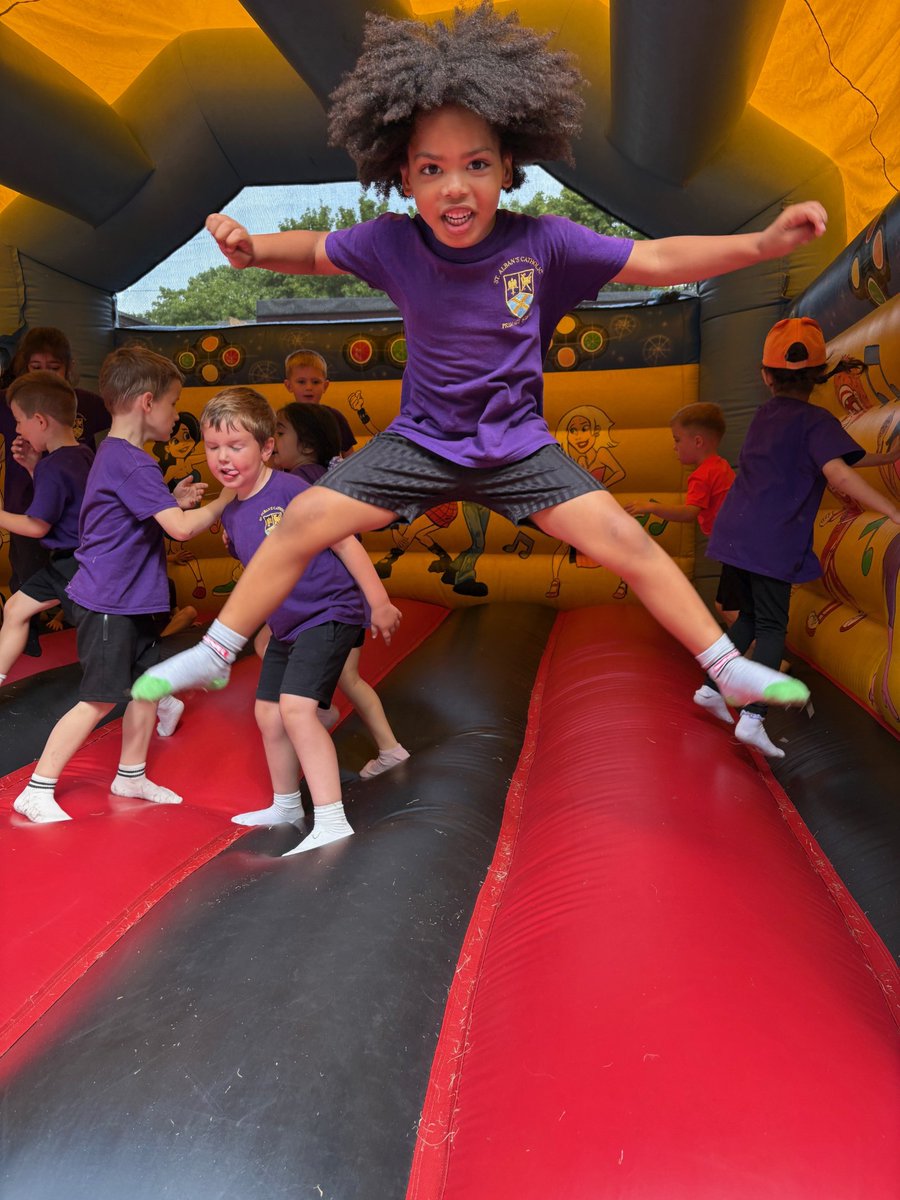 StAlbans_Sch's tweet photo. Reception started their celebrations for St Alban's Feast day outside on the bouncy castle! #Reception #MrsP https://t.co/boiT2u47xF