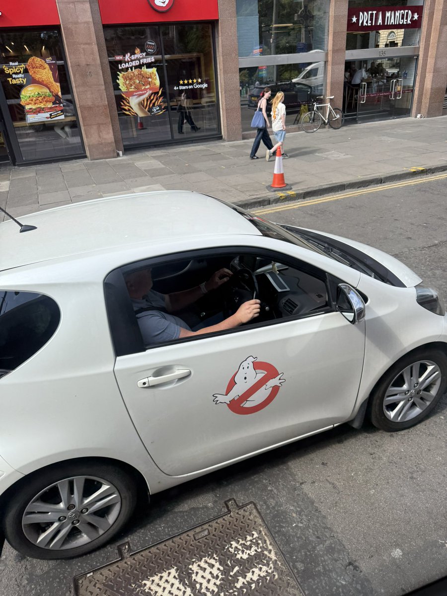 The new Ghostbusters movie looks crap 👻