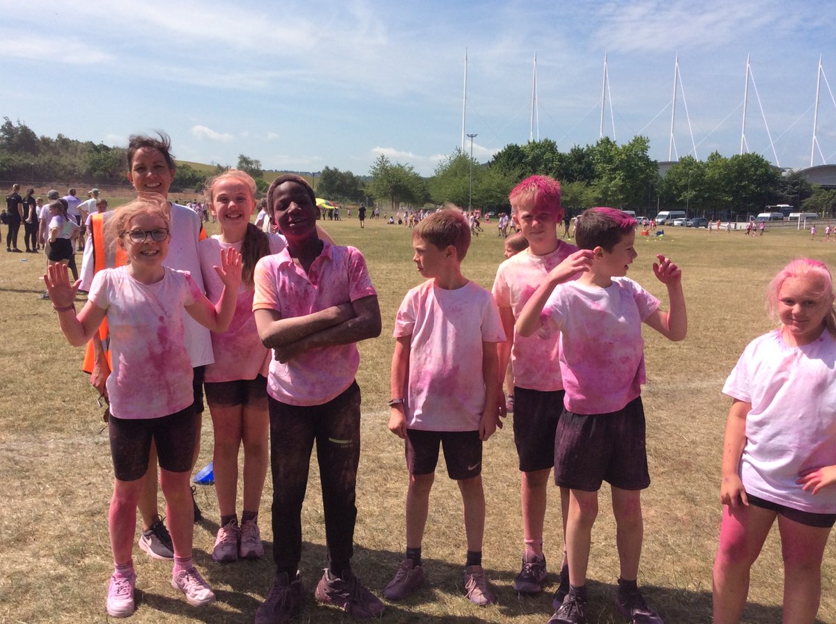 This week Y5 had a very enjoyable (and messy!) morning at <a href="/ArchesSSP/">The Arches SSP</a> Colour Smash
