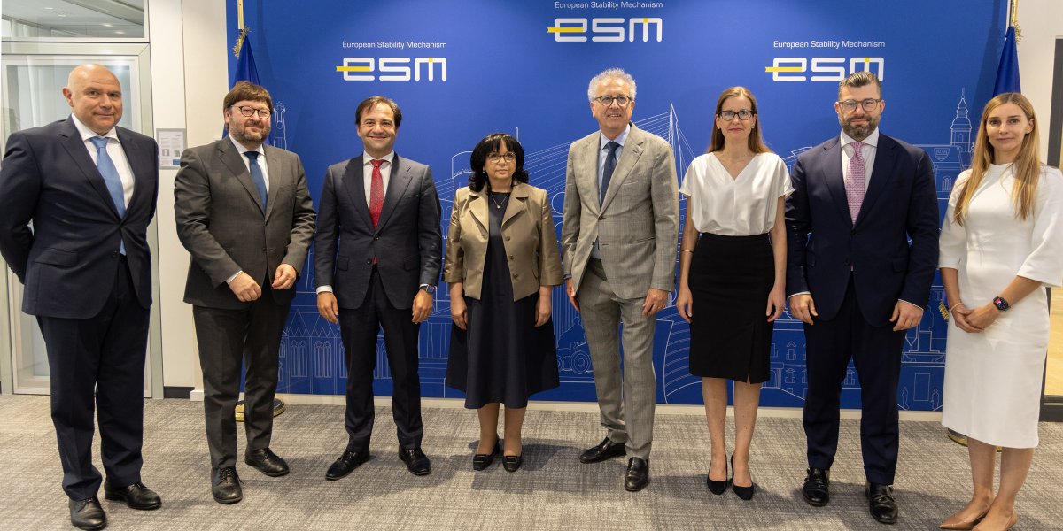 ESM (@esm_press) on Twitter photo ESM MD <a href="/pierregramegna/">Pierre Gramegna</a>, SG Nicola Giammarioli, CFO <a href="/kaanev/">Kalin Anev Janse</a>, and COO Yana Djoneva congratulate Bulgarian Finance Minister Temenuzhka Petkova, Deputy Minister Metodi Metodiev, and Financial Counsellor Iani Ivanov for reaching an important milestone to join the euro area next year. ESM MD <a href="/pierregramegna/">Pierre Gramegna</a>, SG Nicola Giammarioli, CFO <a href="/kaanev/">Kalin Anev Janse</a>, and COO Yana Djoneva congratulate Bulgarian Finance Minister Temenuzhka Petkova, Deputy Minister Metodi Metodiev, and Financial Counsellor Iani Ivanov for reaching an important milestone to join the euro area next year.