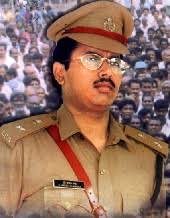 GVK_INDIA's tweet photo. @eclector1419857 @CBNBK6 కడప ఫ్యాక్షన్ కల్తీ రెడ్ల ముఠాలకి ఉఛ్ఛ పోయించిన ఉమేష్ చంద్ర జోహార్...!!! https://t.co/49Z0eXB0L6