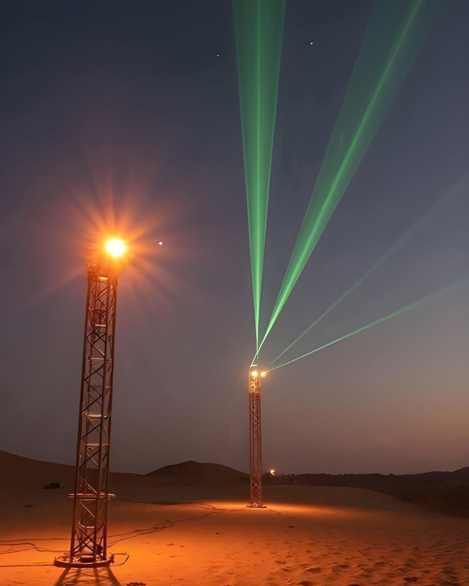 🌵🔦 Laser Beacons in the Saudi Desert
Solar-powered lights now guide lost travelers to the nearest water sources — a life-saving innovation in one of the world’s harshest terrains. ☀️💧