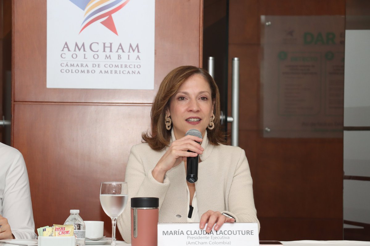 Cámara Colombo Americana - AmCham Colombia (@amchamcol) on Twitter photo <a href="/mclacouture/">Maria Claudia Lacouture</a> se pronunció sobre el ingreso de #Colombia al grupo de los BRICS, señalando la falta de claridad sobre los compromisos que implica esta adhesión.
💬 “La diversificación financiera debe ir de la mano con responsabilidad fiscal y beneficios reales para los <a href="/mclacouture/">Maria Claudia Lacouture</a> se pronunció sobre el ingreso de #Colombia al grupo de los BRICS, señalando la falta de claridad sobre los compromisos que implica esta adhesión.
💬 “La diversificación financiera debe ir de la mano con responsabilidad fiscal y beneficios reales para los