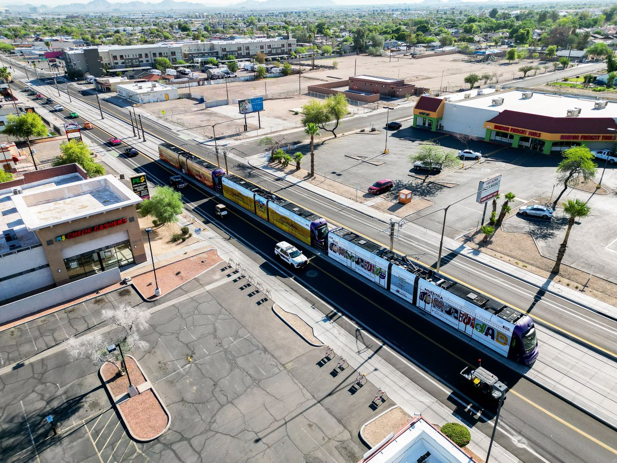 ✅Explore. ✅Support Local. ✅Win Prizes.
Get your FREE Cruisin' Central Business Directory pass and turn light rail rides into reward opportunities while also supporting businesses along the South Central Extension/Downtown Hub corridor. Download today: valleymetro.org/deals