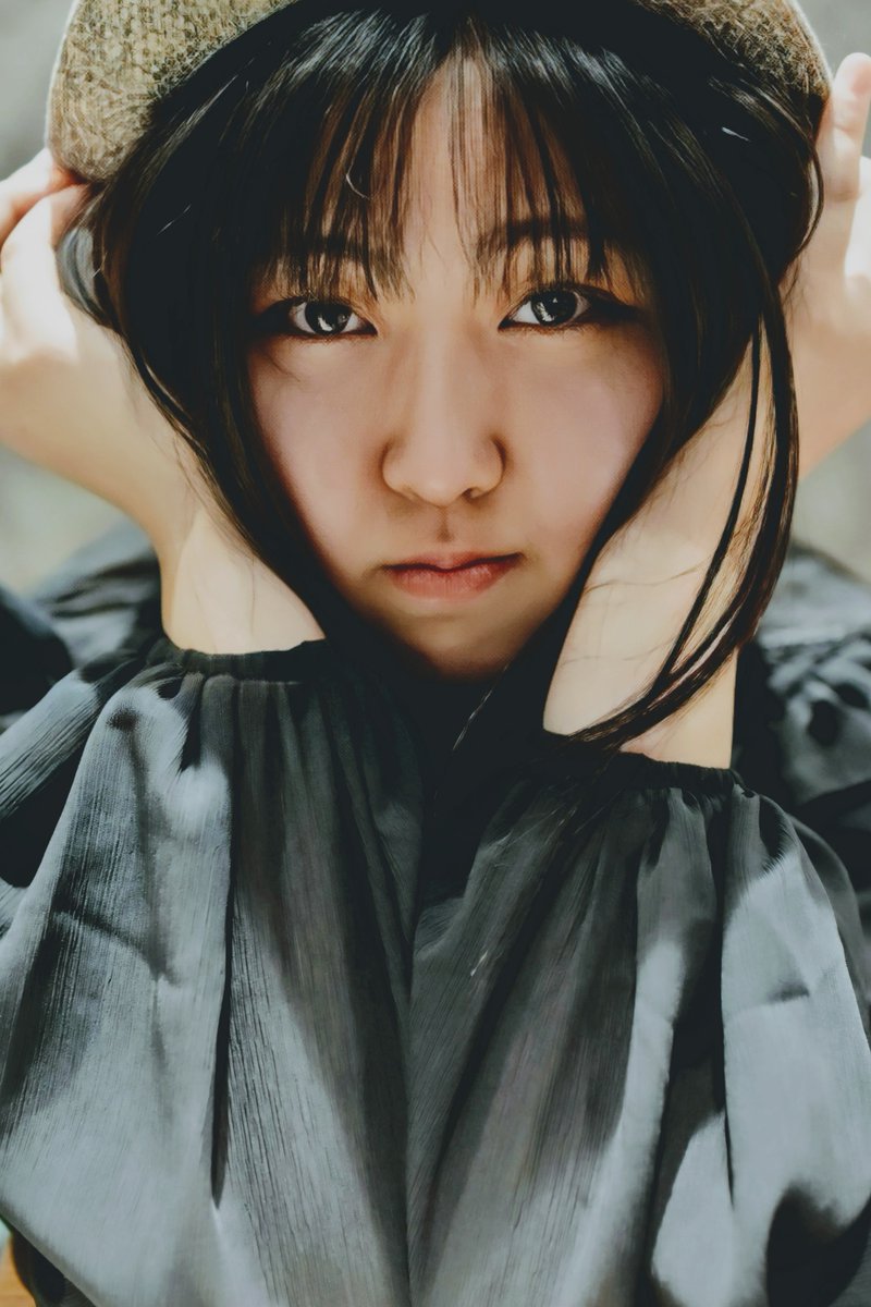 りのさん(<a href="/RINO11522525/">りの🍑💚</a>)

『She observed with silent…』

#りの #美少女 #顔フェチ #D3400