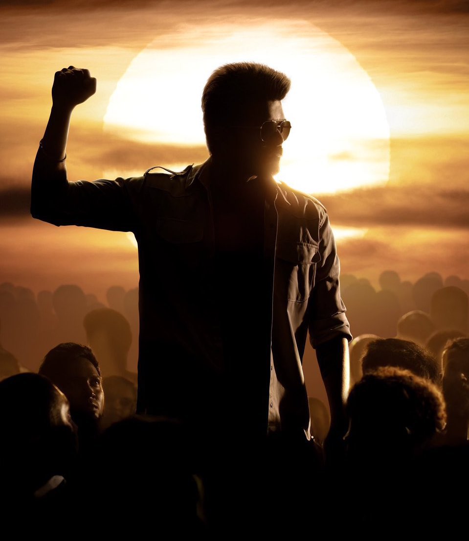 YourNanban's tweet image. சூரியன் அஸ்தமனமாவது, அண்ணா @TVKVijayHQ கை உயர்வதைத் தாண்டி நான் வேறொன்று பார்க்கிறேன். சூரியனை கண்டுகொள்ளாமல், மதிக்காமல் மக்கள் ஒட்டுமொத்தமாக அண்ணன் விஜய்யை நோக்கி பார்க்கிறார்கள் என்ற உள்ளர்த்தம் ! #Decoding