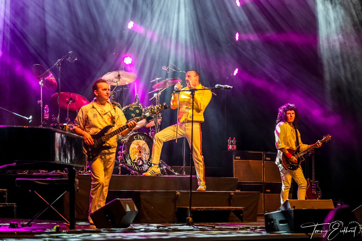 THE BOHEMIANS are back with some of the most anthemic songs of a generation 🤩

Are you ready for this? Are you hanging on the edge of your seat?

You better be because The Show Must Go On with back-to-back Queen classics at Parr Hall on 30 January 🔥🔥

parrhall.culturewarrington.org/whats-on/the-b…