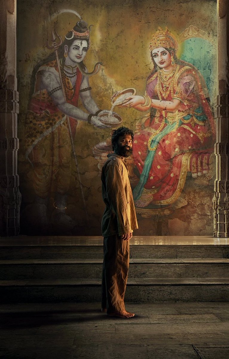 Manikanta6939's tweet photo. This man is unreal. Each and every expression was right straight from the textbook. That innocence, those expressive eyes, that walk, that running, what not, every minute detail was top notch. I now can confidently say this man is "KUBERA OF ACTING"
@dhanushkraja
#KUBERAREVIEW https://t.co/JqLqAbT7DB
