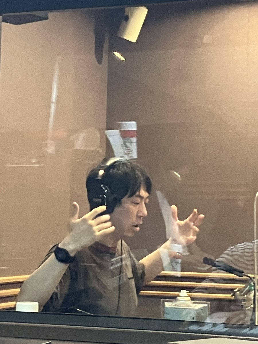 mouchu_sbc21's tweet image. 21日(土)よる9時半からは #おラジオ中 です⭐️
今週もよろしく!
お返ししてあげるのコーナー、お題を出されている時
#ヤジマリー さんはいつもマジなんです!
#もう中学生
#原田フニャオ