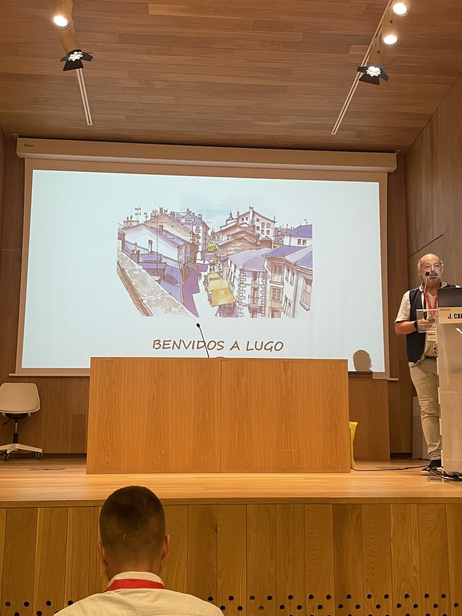 El Dr Calviño, impulsor de la técnica en Lugo, nos da la bienvenida y nos resume el viaje de la HDD en este centro desde 2015 hasta la actualidad