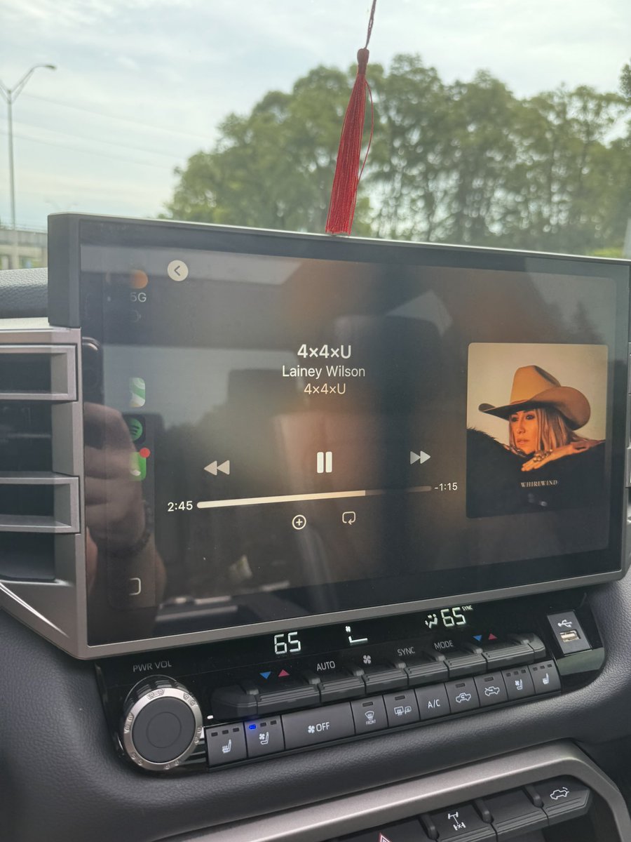 Everytime I hear this song all I think about is <a href="/DevlinHodges10/">Devlin Hodges</a> and when he was an absolute dawg for the <a href="/steelers/">Pittsburgh Steelers</a> when the opportunity presented itself! Let’s go Duck!!!! 💪🏼🦆