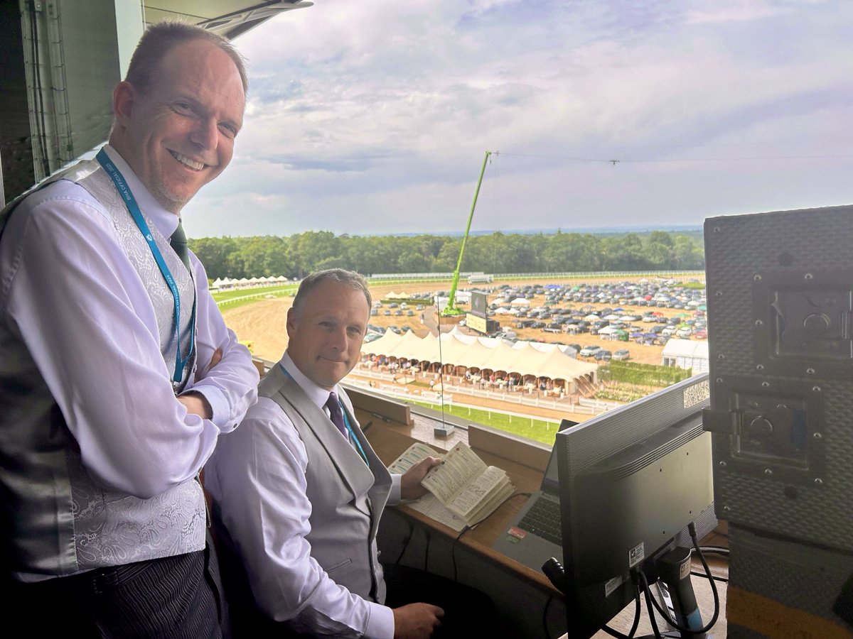 The best view in the house - the Judges’ Box 🥇🥈🥉
Paul Champion and David Hicks doing what they do best 🏆 #royalascot